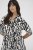 Kaffe Curve Alia Shirt Dress Black Chalk Animal - Midi šaty - 