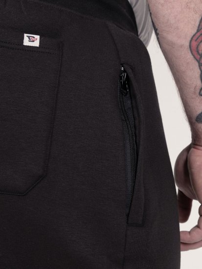 D555 Dexter 1 Cargo Jogger With Bear Embroidery TALL Čierna - TALL tepláky - TALL tepláky s predĺženou dĺžkou