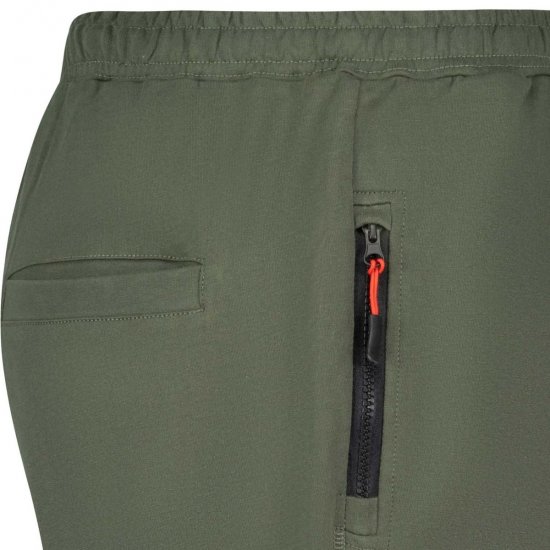 Adamo 159308 Kraťasy cargo Olivová - Tepláky & teplákové kraťasy - Tepláky & Teplákové kraťasy - 2XL-12XL