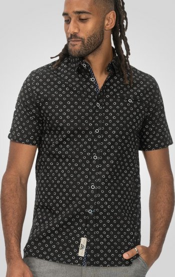 D555 Matlock Short Sleeve AOP Shirt With Hidden Button Down Black - Košele - Košele 2XL-10XL