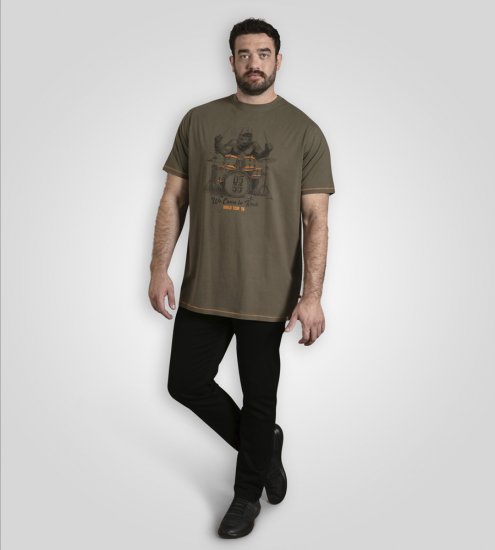 D555 Stockton Gorilla Playing Drums Crew Neck T-Shirt Khaki - Tričká - Nadrozmerné tričká - 2XL-14XL