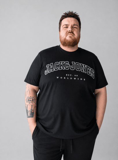 Jack & Jones CALEB VARSITY O-Neck T-Shirt Black - Tričká - Nadrozmerné tričká - 2XL-14XL