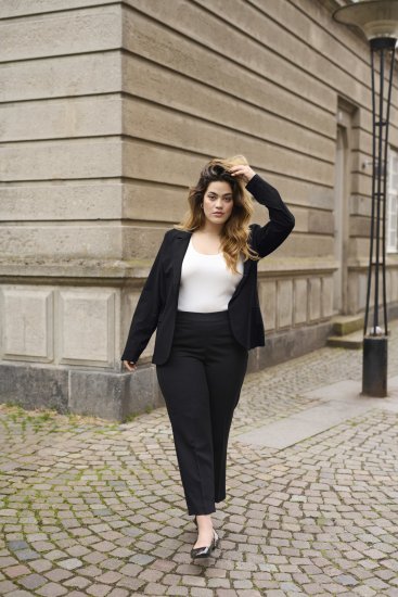 Kaffe Curve Sakira Sako Hlboká Čierna - Saká - 