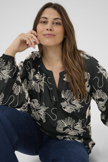 Kaffe Curve Kimmie Blouse Black Chalk Embroidery - Blúzky - 