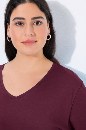 Ulla Popken Back To Basics V-Neck Relaxed Fit Cotton Tee Dark Berry - Tričká - Dámske tričká