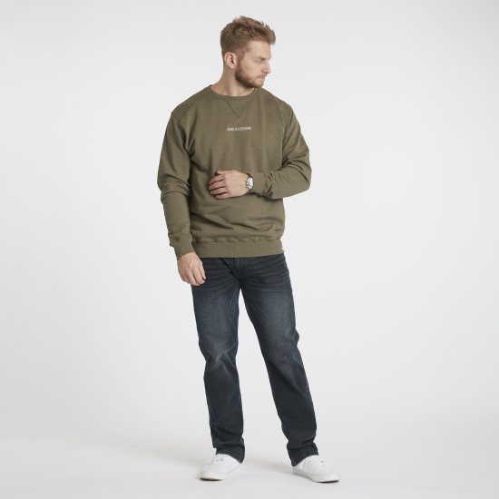 North Latitude Denim Logo Sweatshirt Dusty Olive Green TALL - TALL mikiny - 
