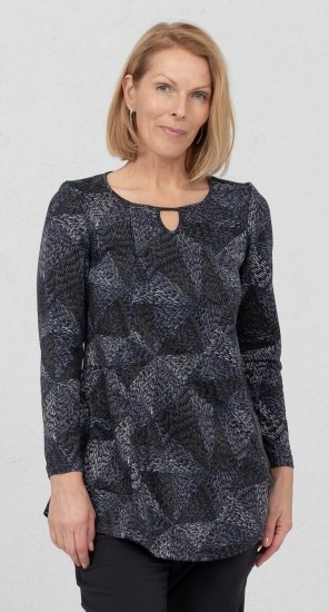 Scandinavian Caramel Triangles Tunic Dark Blue - Potlačené tričká pre ženy - 